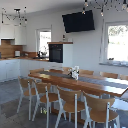 Lesny Zakatek- Lipa 度假居 Parchowo