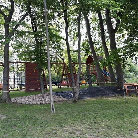 度假居 Lesny Zakatek- Lipa Parchowo