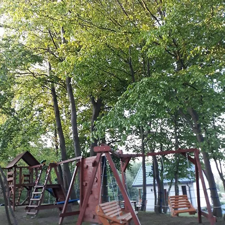 Lesny Zakatek- Lipa 度假居 *