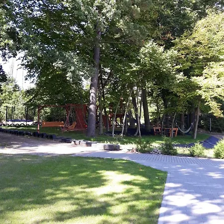 度假居 Lesny Zakatek- Lipa Parchowo