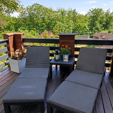 Lesny Zakatek- Lipa * Parchowo