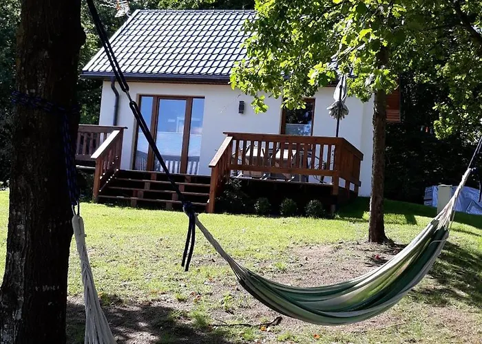 Semesterbostad Lesny Zakatek- Lipa Parchowo