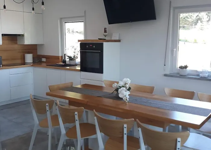 Lesny Zakatek- Lipa Semesterbostad Parchowo